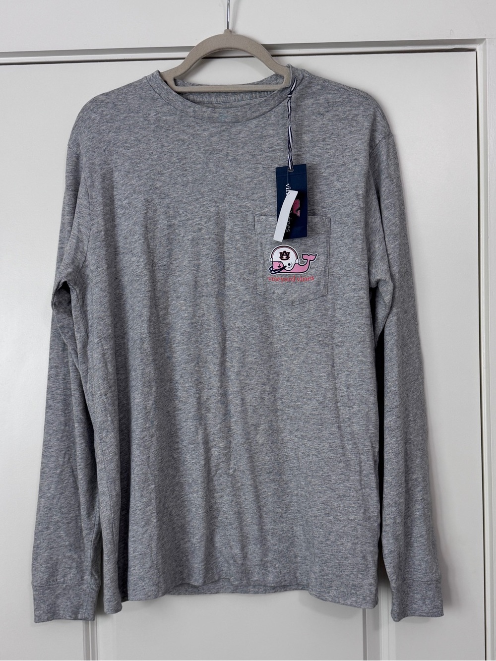 NEW Vineyard Vines Auburn University Small Long Sleeve Gray Whale T-Shirt - Picture 2 of 8
